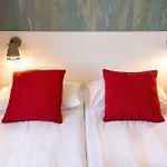 Bed & Breakfast Seaside - Butikowe Przy Plazy