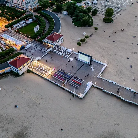 Seaside - Butikowe Przy Plazy Bed & Breakfast