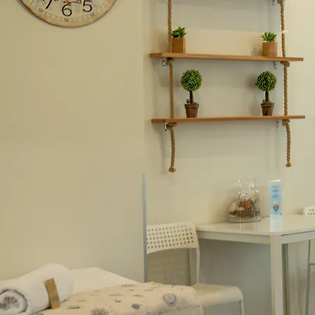 Seaside - Butikowe Przy Plazy Bed and Breakfast Σόποτ