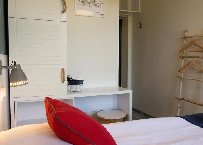 Seaside - Butikowe Przy Plazy 3* סופוט